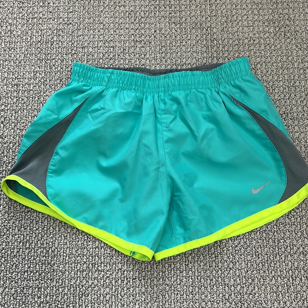 Girls Nike Bottoms Bundle - Picture 6 of 13